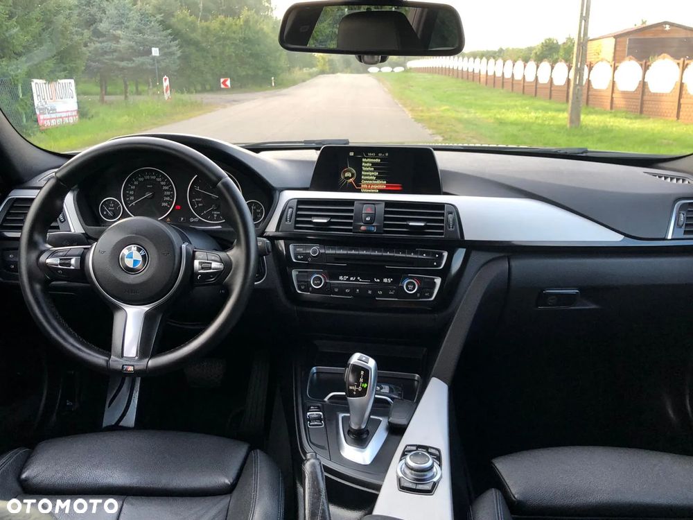 BMW Seria 3 318d M Sport - 10