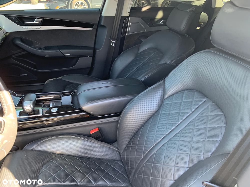 Audi A8 4.0 TFSI Quattro - 16