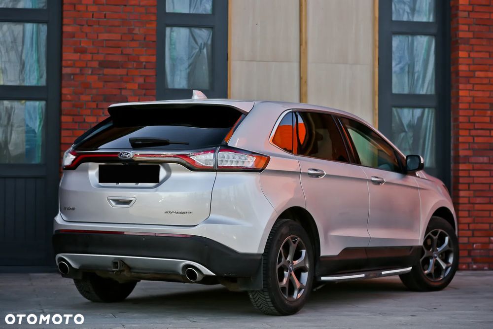 Ford Edge - 7