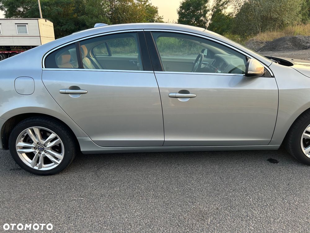 Volvo S60 - 9