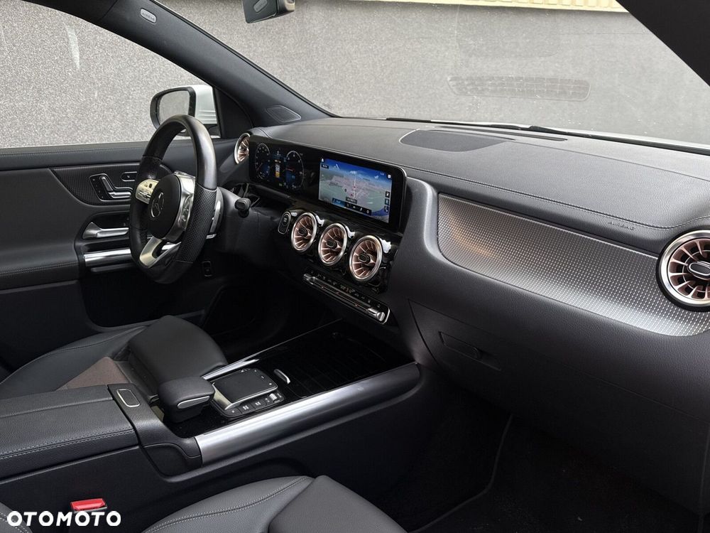 Mercedes-Benz EQA 250 66.5kWh Electric Art - 18