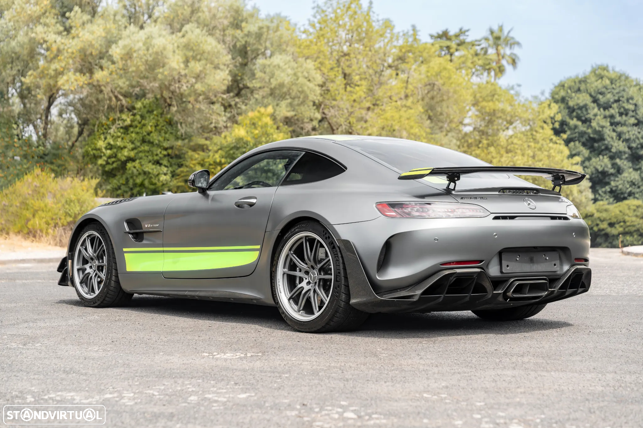 Mercedes-Benz AMG GT R Roadster - 4