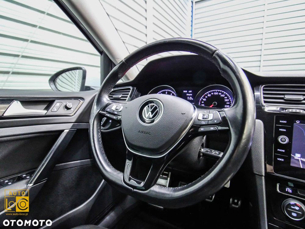 Volkswagen Golf 1.4 TSI Sound - 28