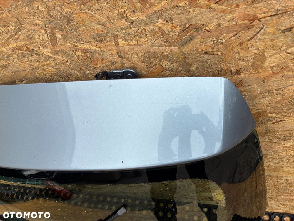 BMW 1 E87 KLAPA BAGAŻNIKA KLAPA TYŁ A18/7 - 5