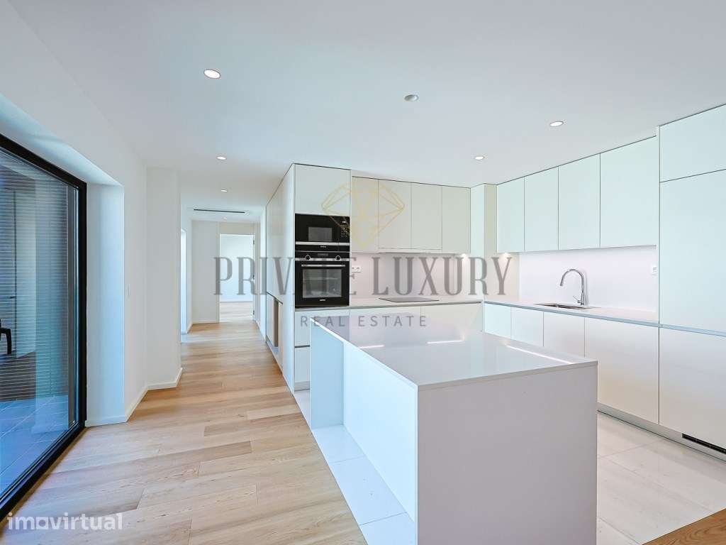 Ritz Apartaments T3 , garagem 2carros, Parque Eduardo VII - Grande imagem: 4/47