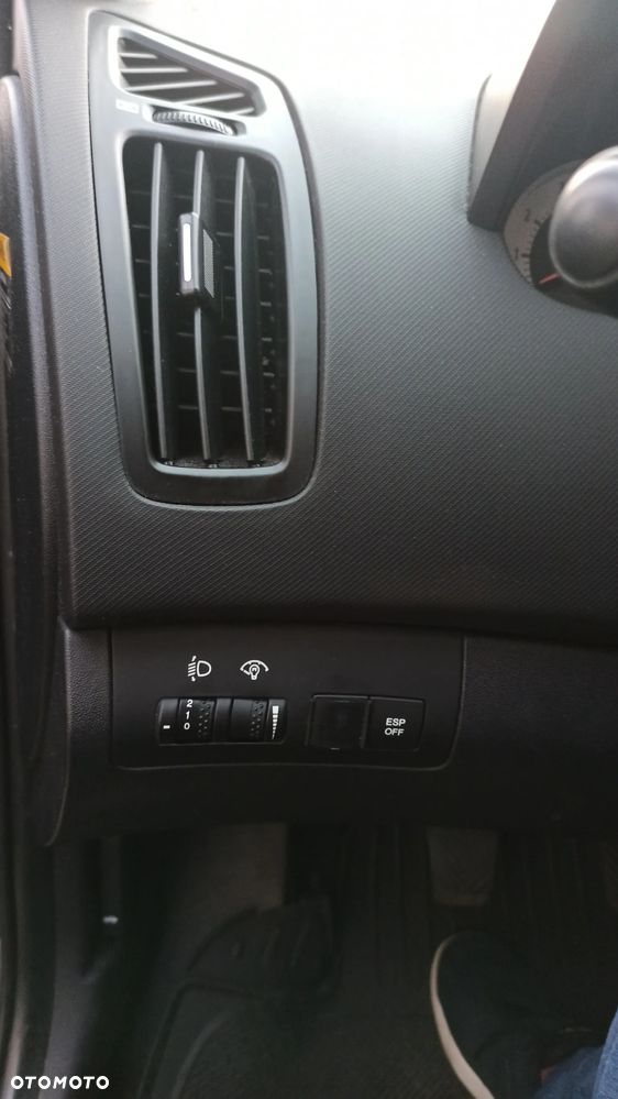 Kia Ceed - 6