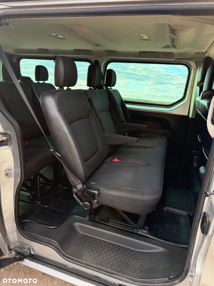 Renault Trafic - 14