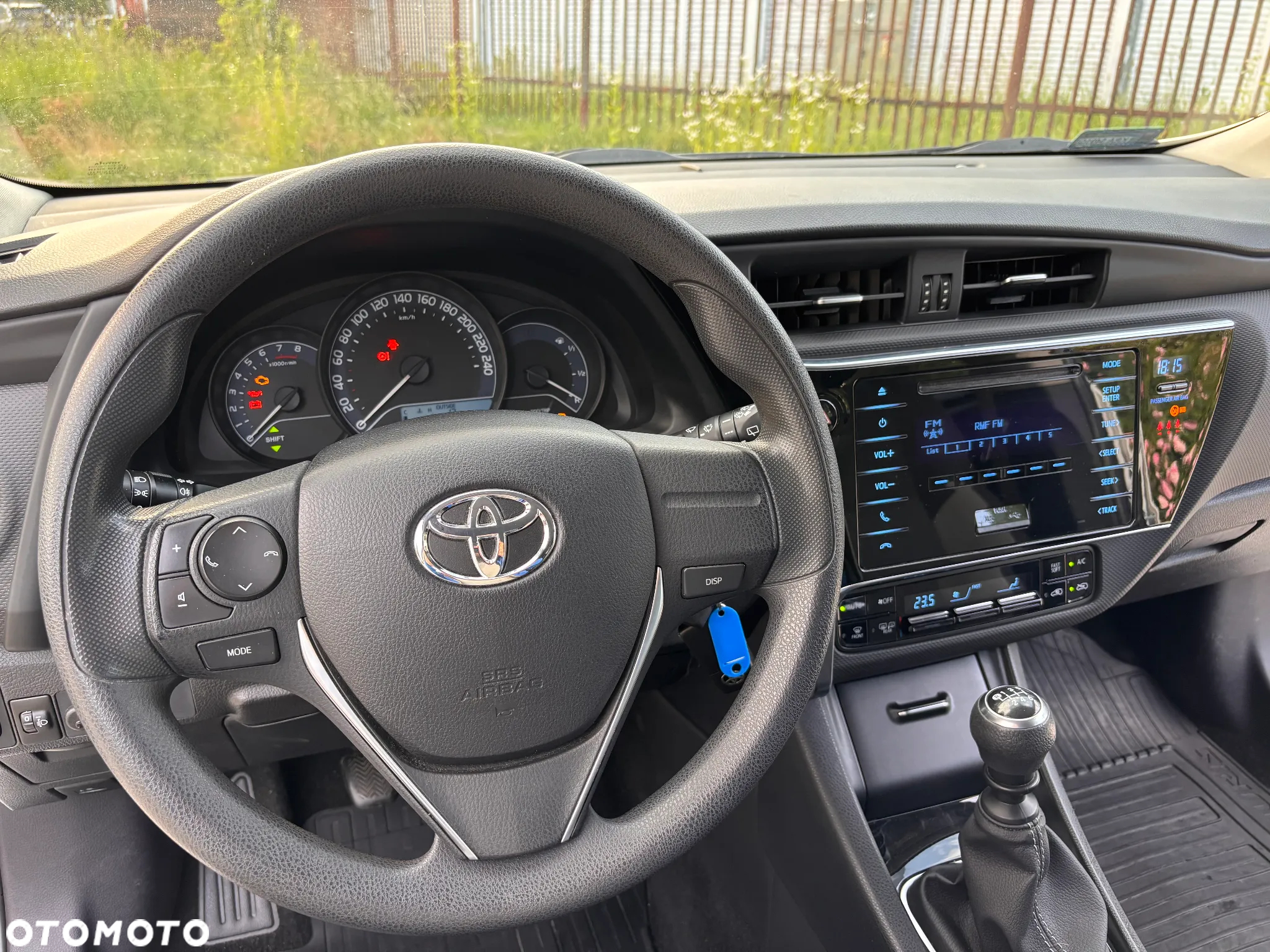 Toyota Auris 1.6 Active - 11
