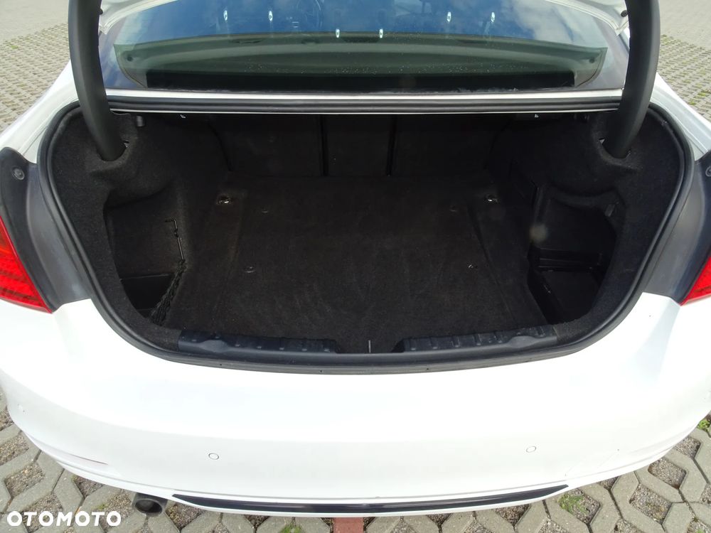 BMW Seria 3 - 11