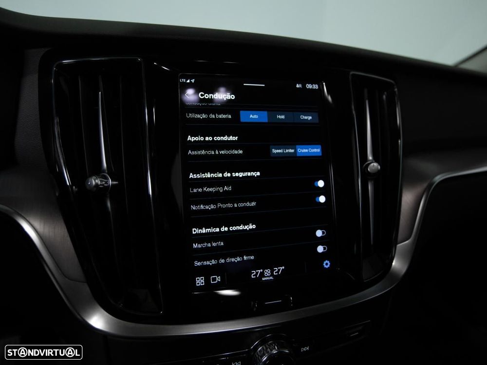 Volvo V60 2.0 T6 AWD TE Core - 23