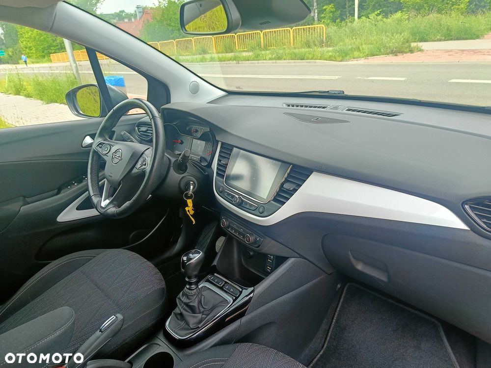 Opel Crossland X - 8