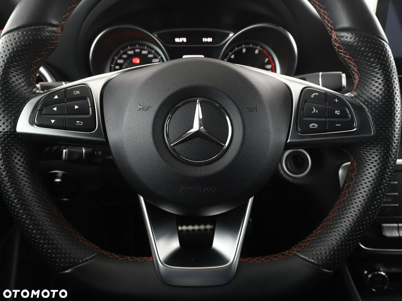 Mercedes-Benz Klasa A 180 (BlueEFFICIENCY) 7G-DCT AMG Sport - 21