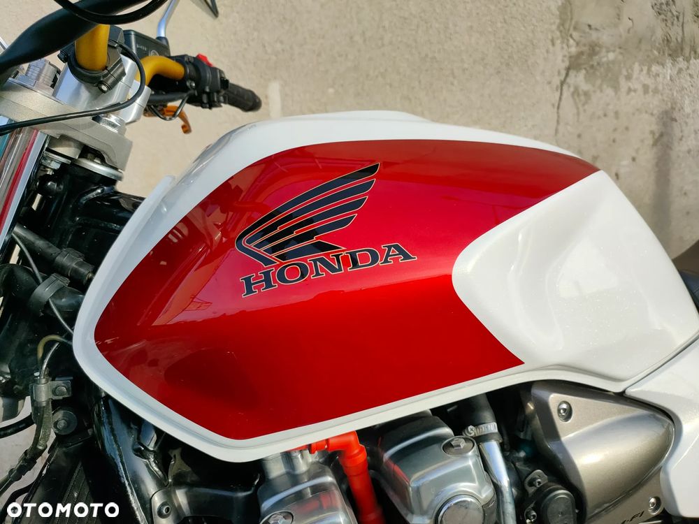 Honda CB - 18