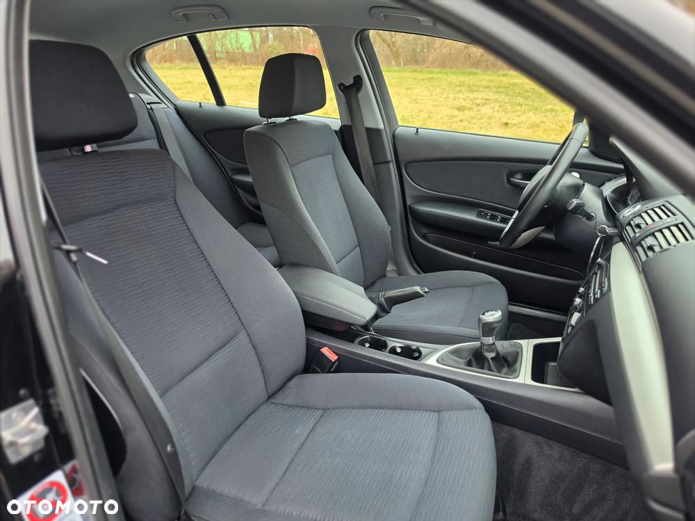 BMW Seria 1 116i Edition Sport - 25