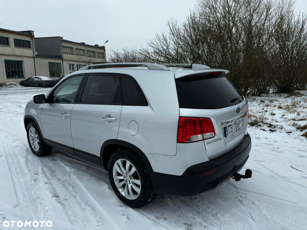 Kia Sorento - 9