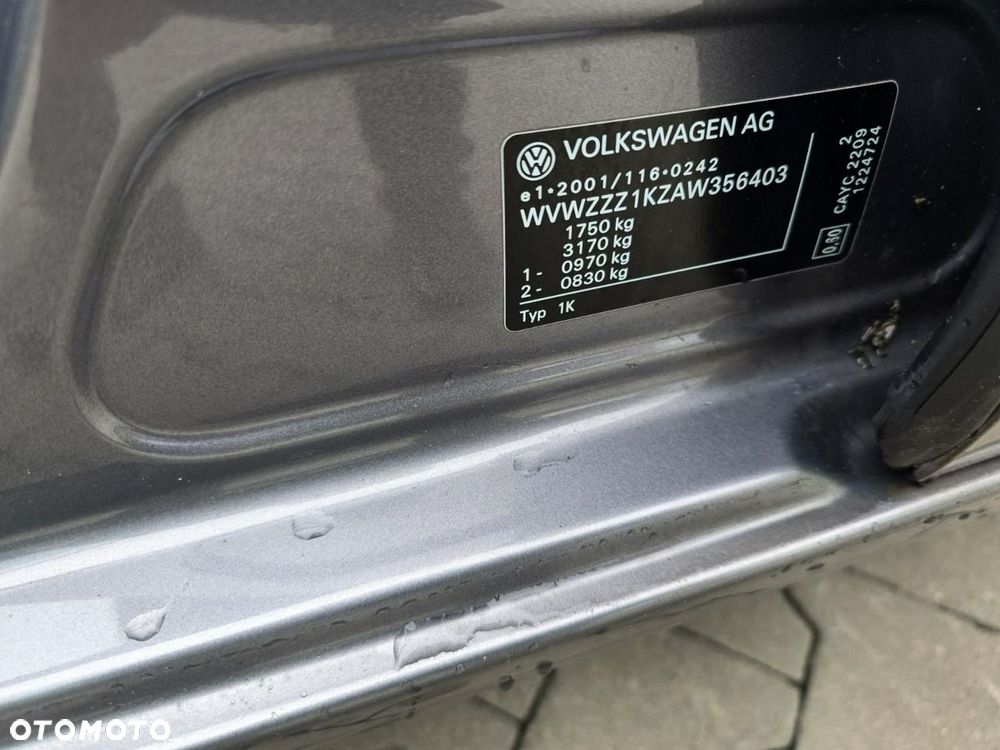 Volkswagen Golf - 15