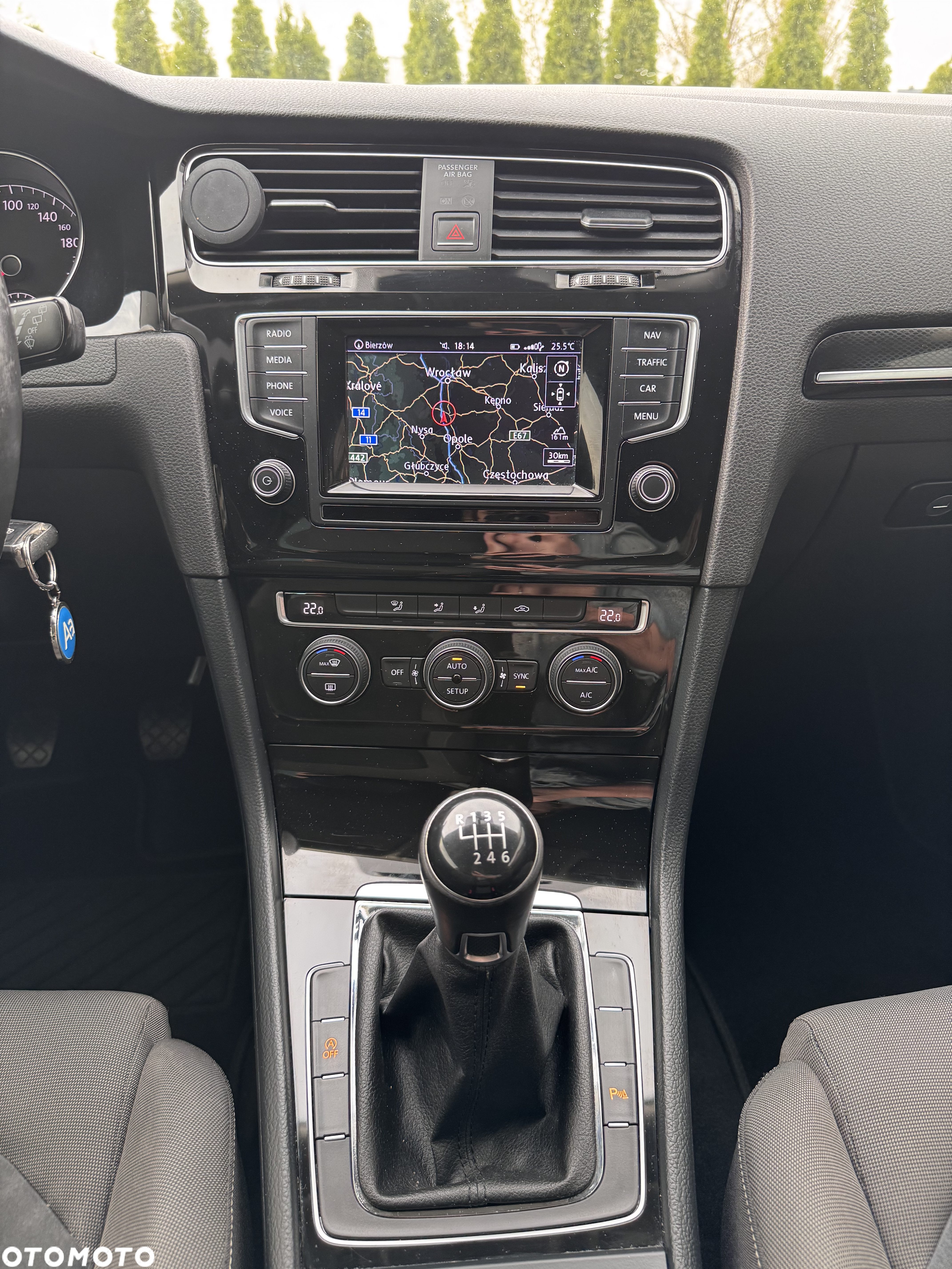 Volkswagen Golf 2.0 TDI (BlueMotion Technology) Highline - 12