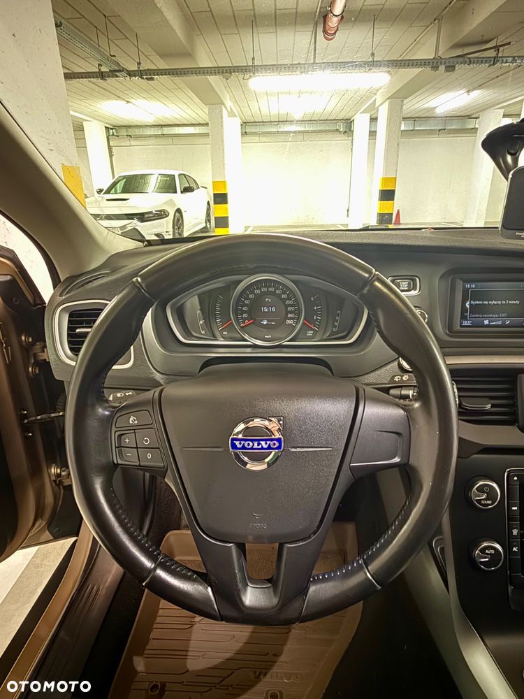 Volvo V40 D3 Kinetic - 7
