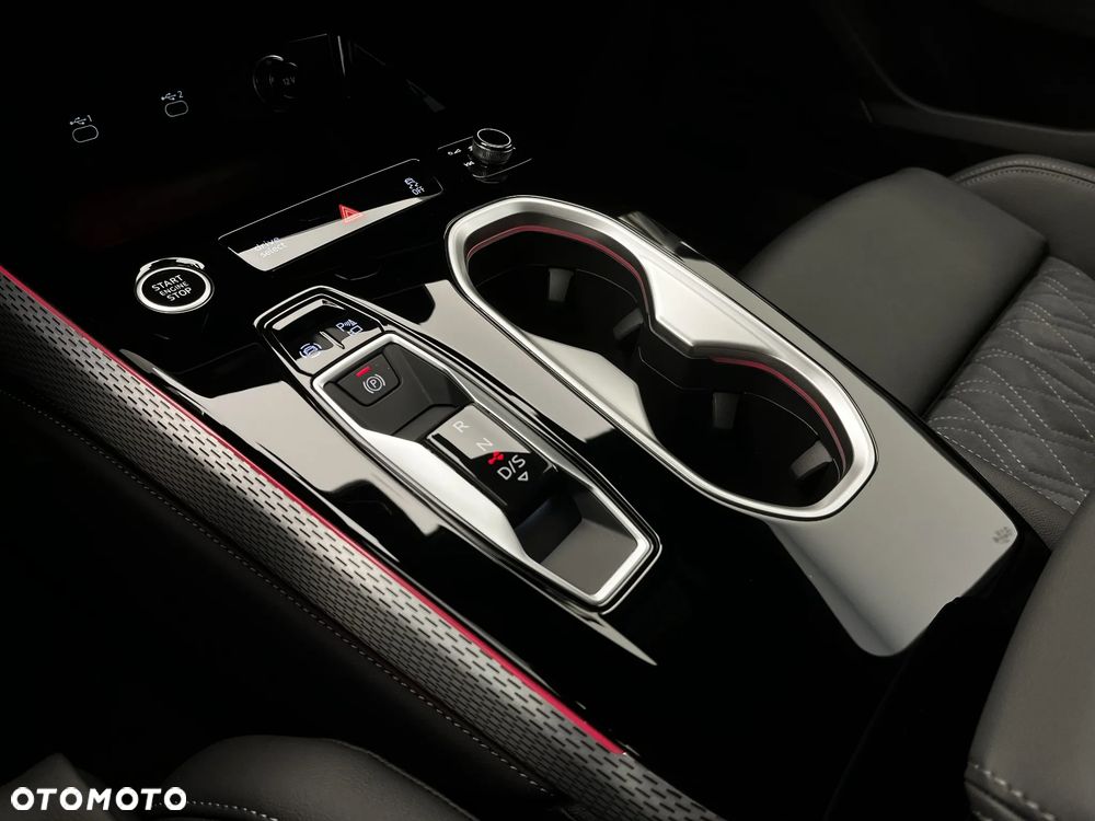 Audi A6 Avant TFSI mHEV 200 kW Quattro S tronic - 27