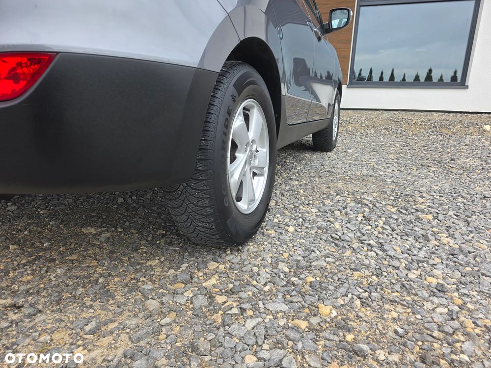 Hyundai ix35 1.6 2WD Style - 18