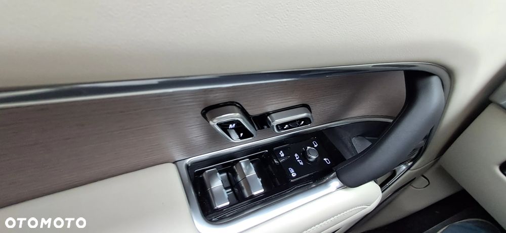 Land Rover Range Rover - 15