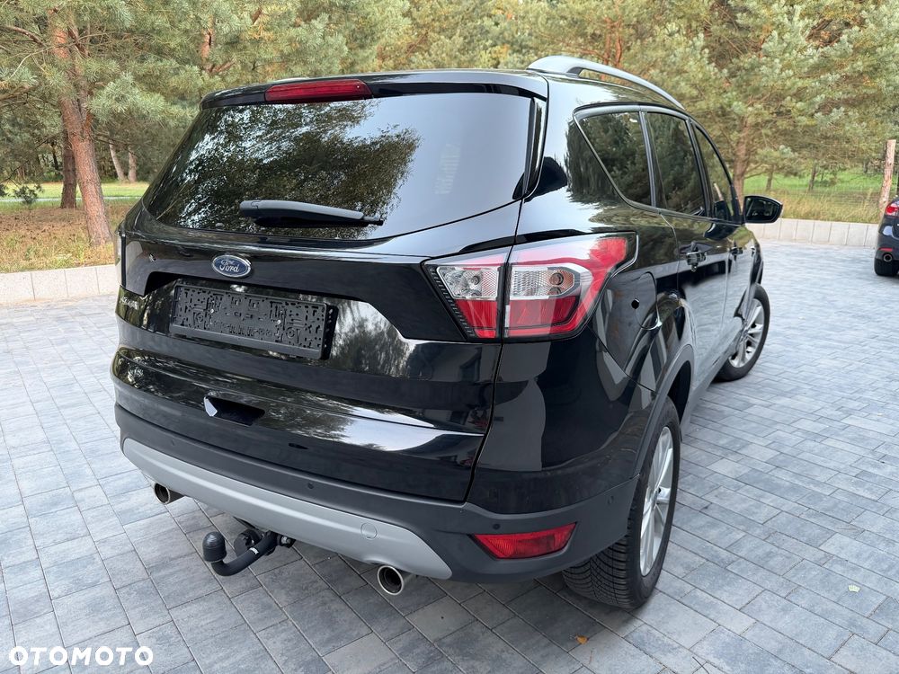 Ford Kuga 1.5 EcoBoost 2x4 Titanium - 8