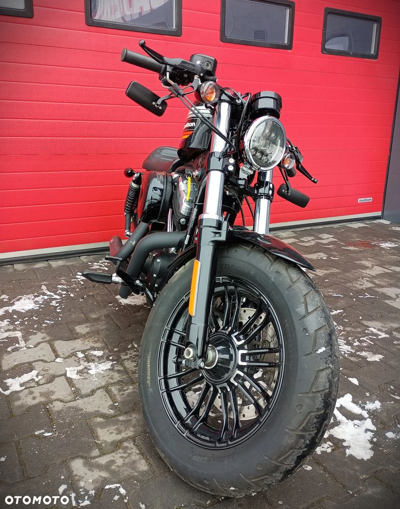 Harley-Davidson Sportster Forty-Eight - 3