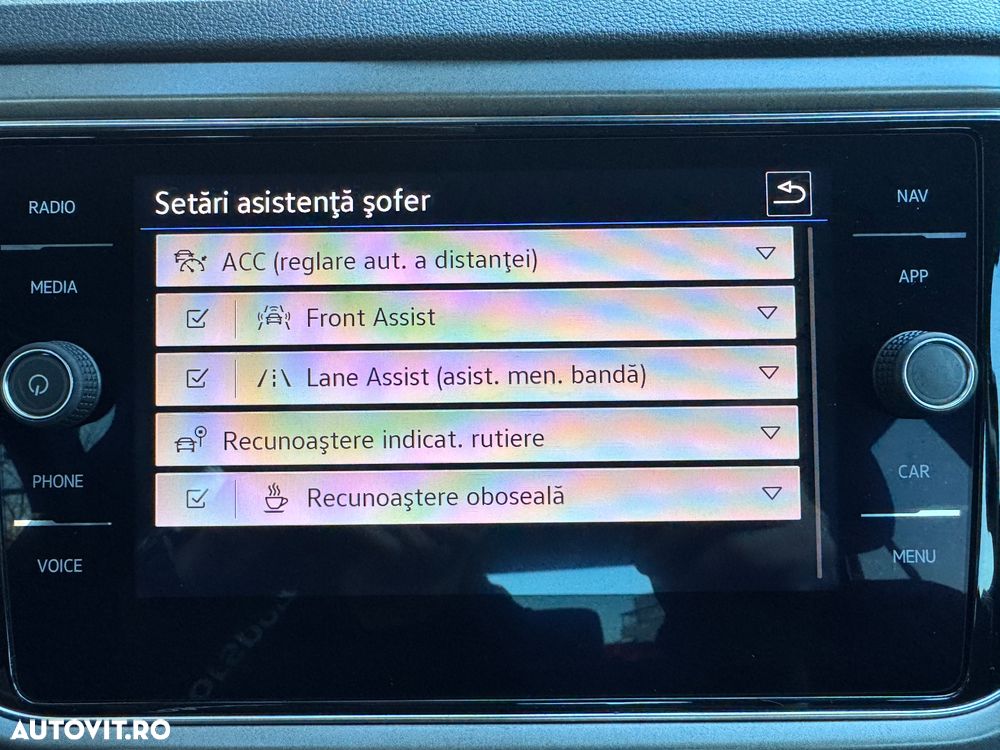 Volkswagen T-Roc 2.0 TDI SCR DSG IQ.DRIVE - 16