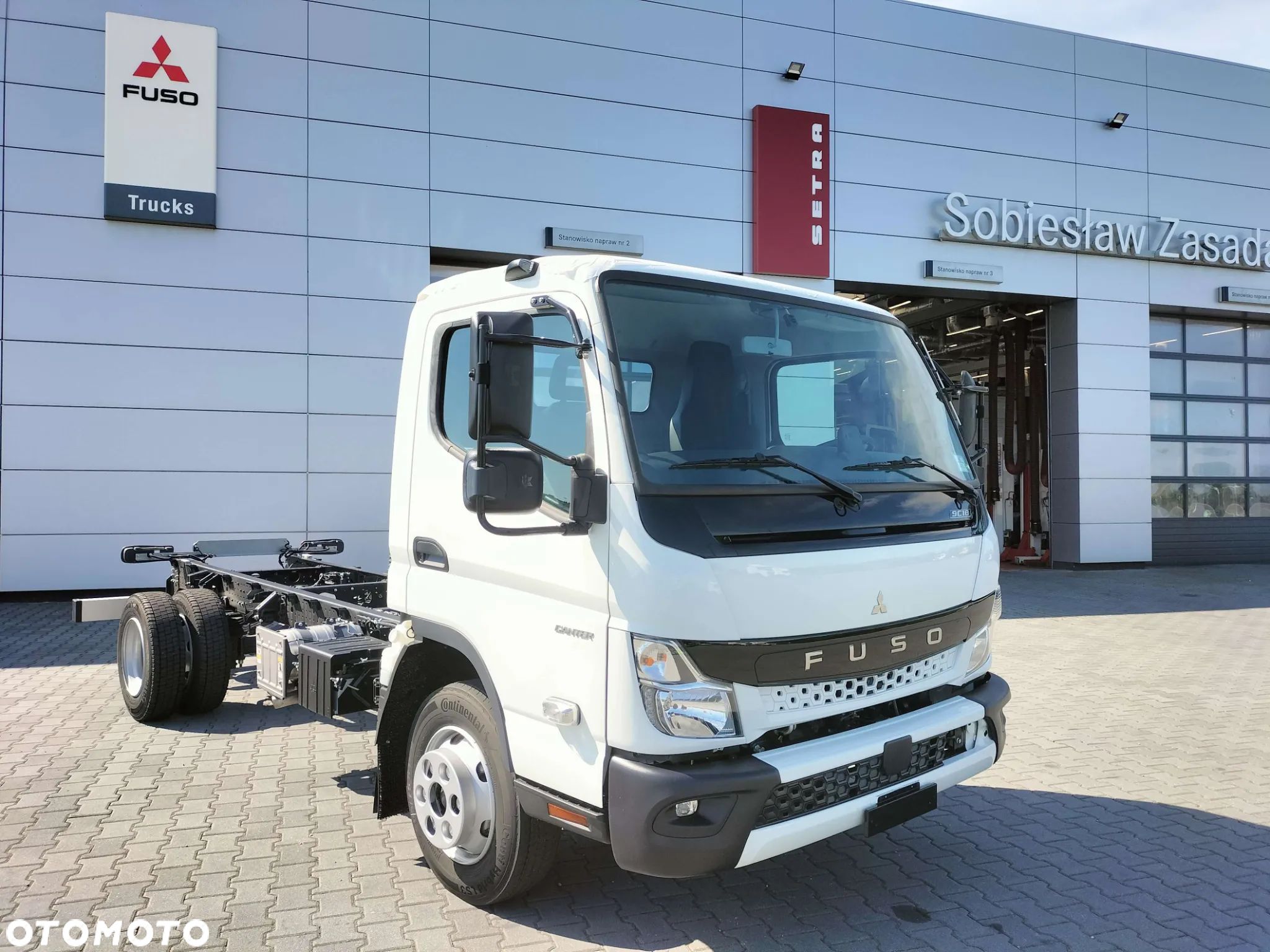 FUSO Canter 9C18 AMT - 1