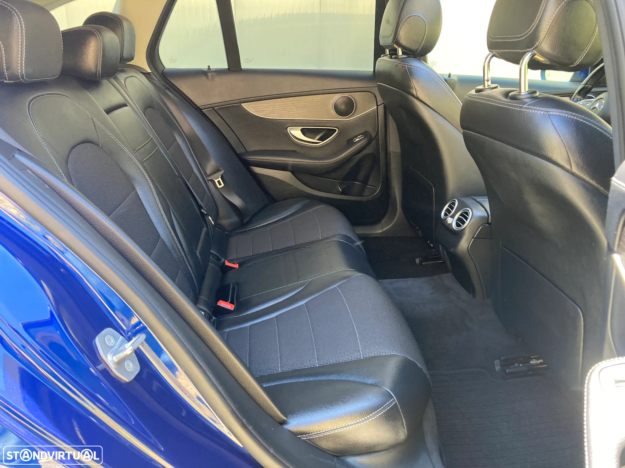 Mercedes-Benz C 300 de Avantgarde - 40