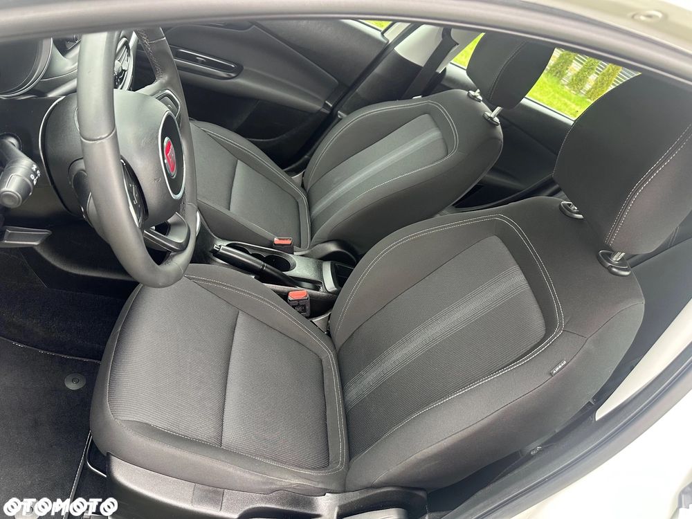 Fiat Tipo 1.4 T-Jet 16v Mirror - 16