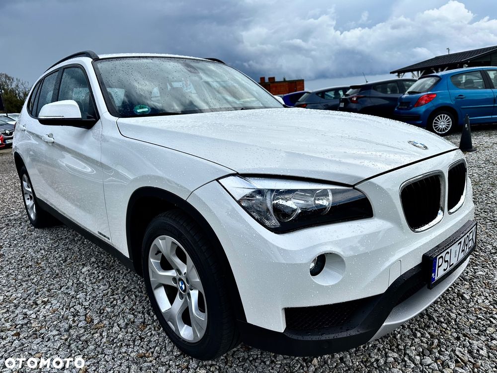 BMW X1 sDrive18i xLine - 28
