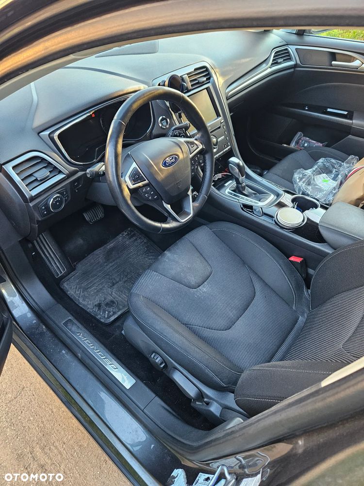 Ford Mondeo 2.0 TDCi Titanium 4WD PowerShift - 19