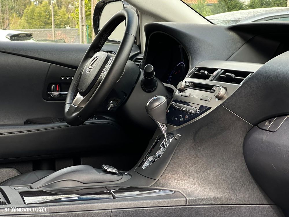 Lexus RX 450h Standard - 37