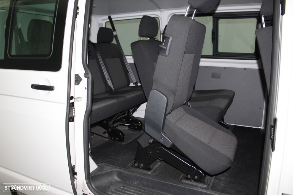 VW Transporter 2.0 TDi Business - 19