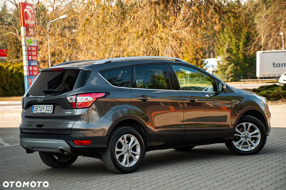 Ford Kuga 1.5 EcoBoost 2x4 Cool & Connect - 23