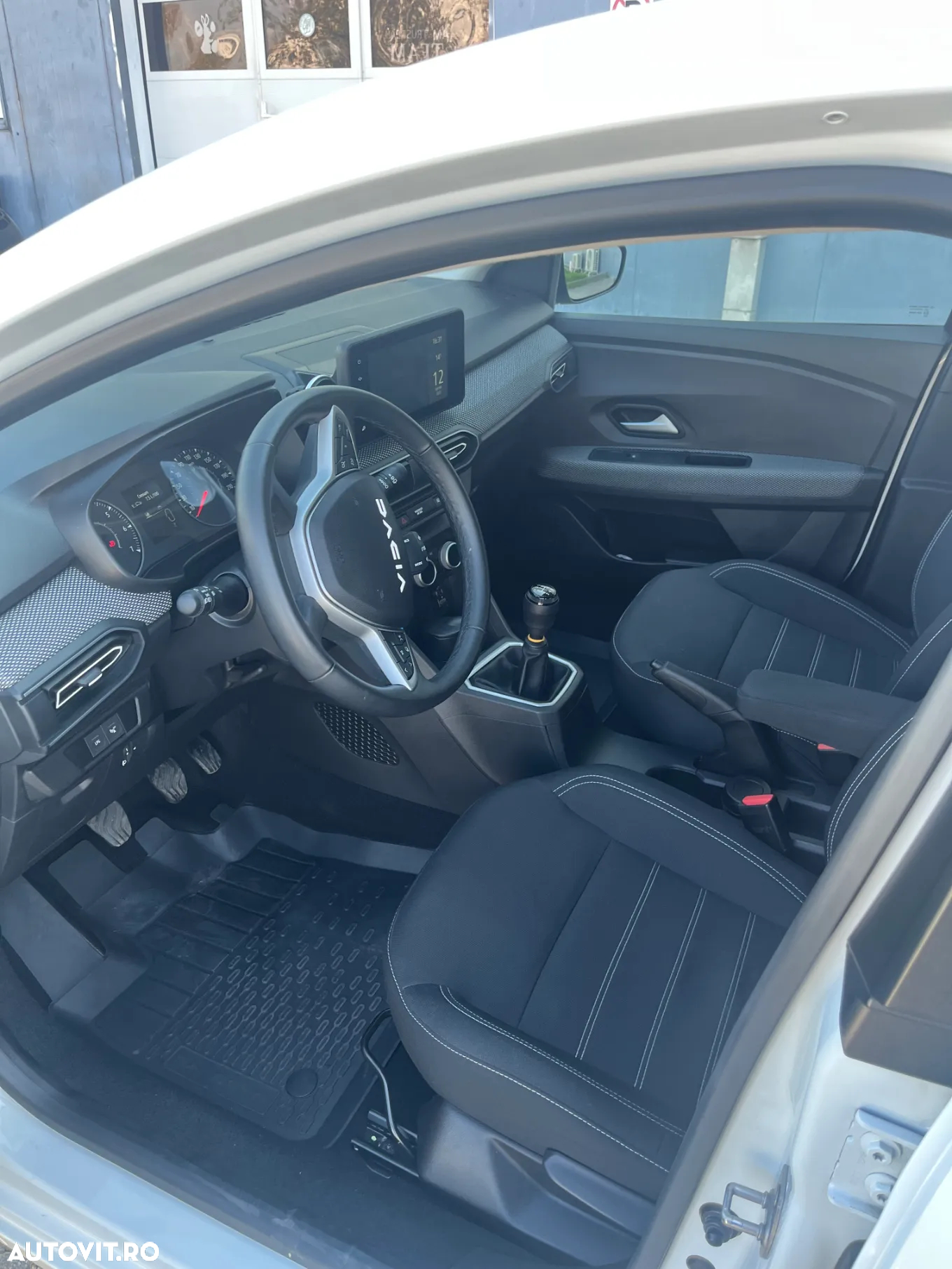 Dacia Sandero ECO-G 100 MT5 Expression - 5