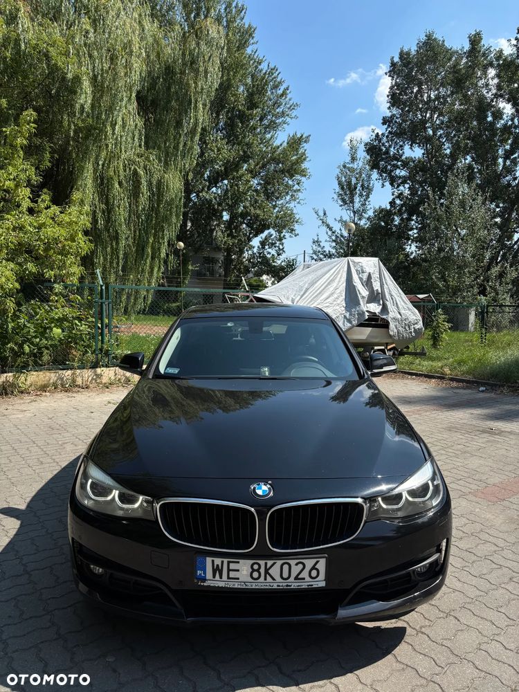 BMW Seria 3 318d - 2
