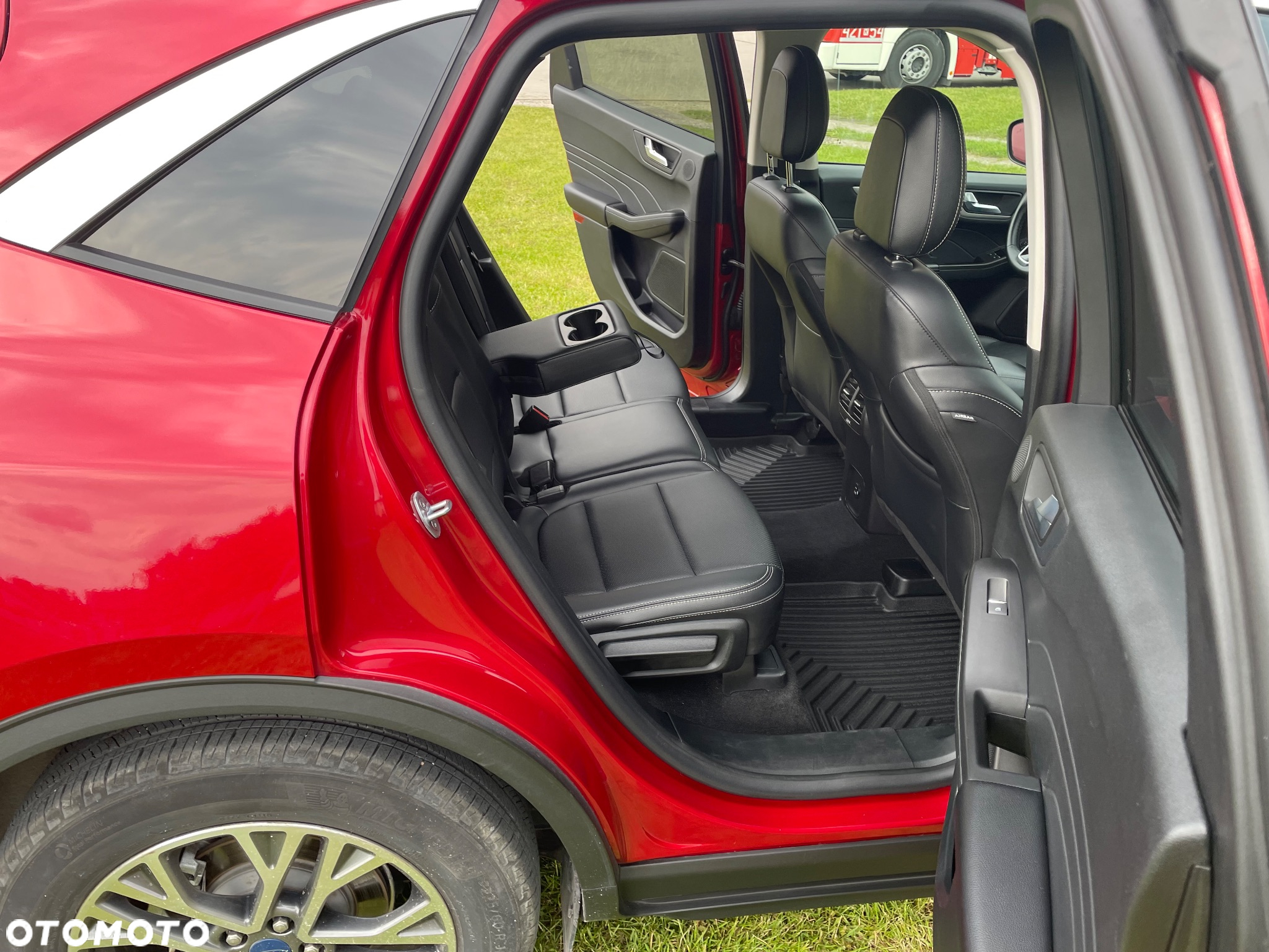 Ford Escape - 6