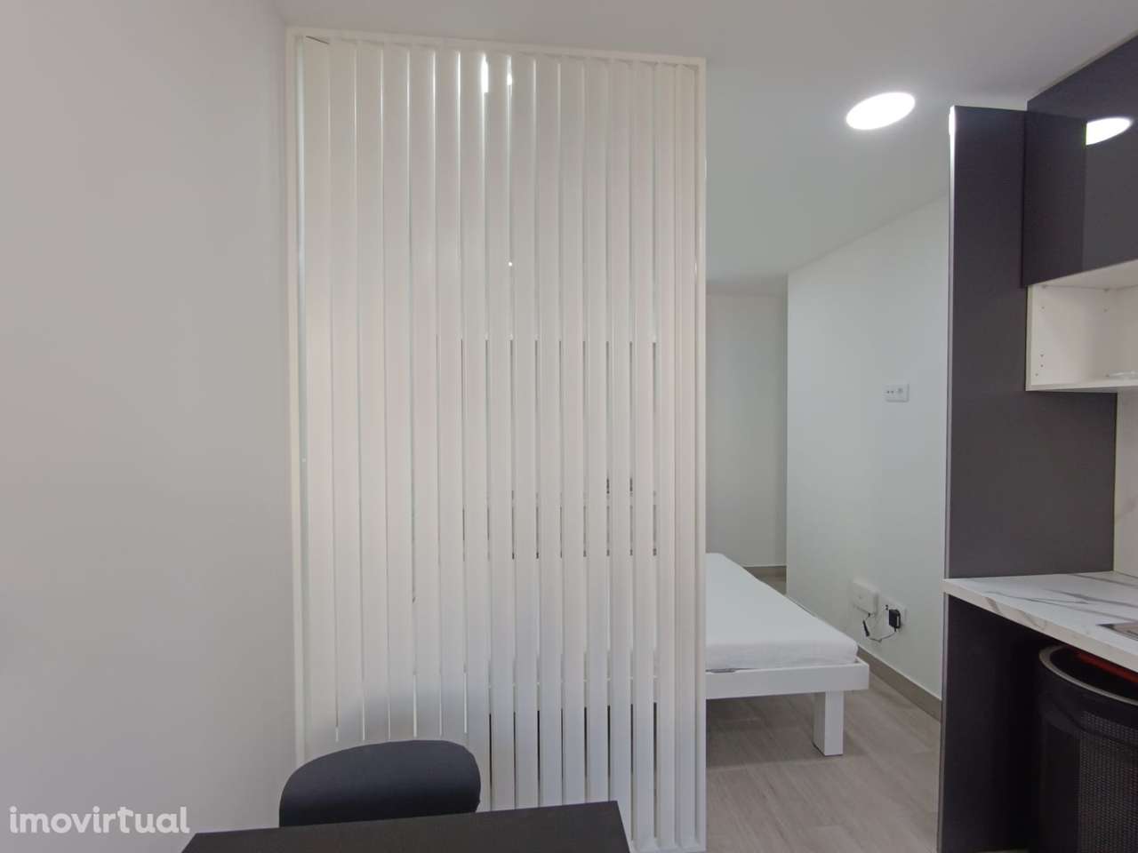T0  remodelado na Abrigada com terraço - Grande imagem: 4/11