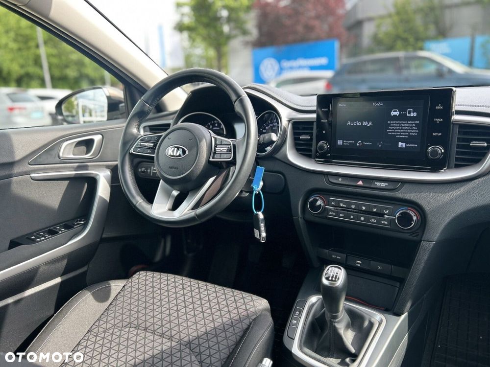 Kia Ceed 1.4 T-GDI M - 16