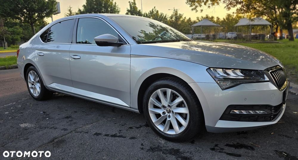 Skoda Superb 2.0 TDI SCR Active DSG - 1