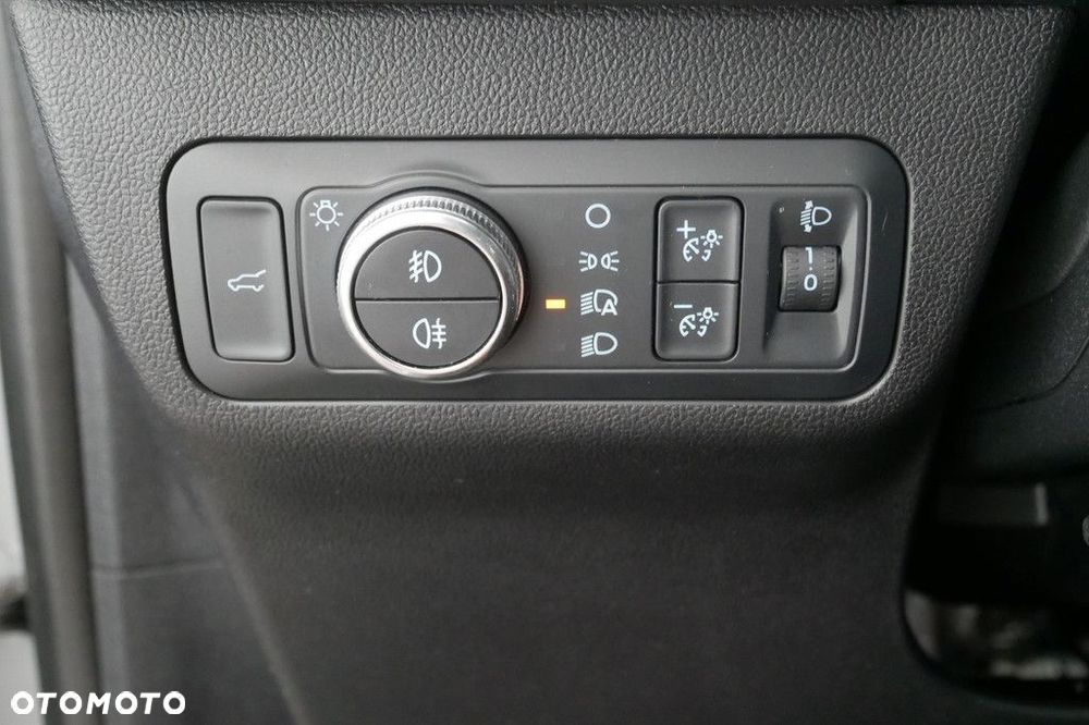 Ford Kuga - 29