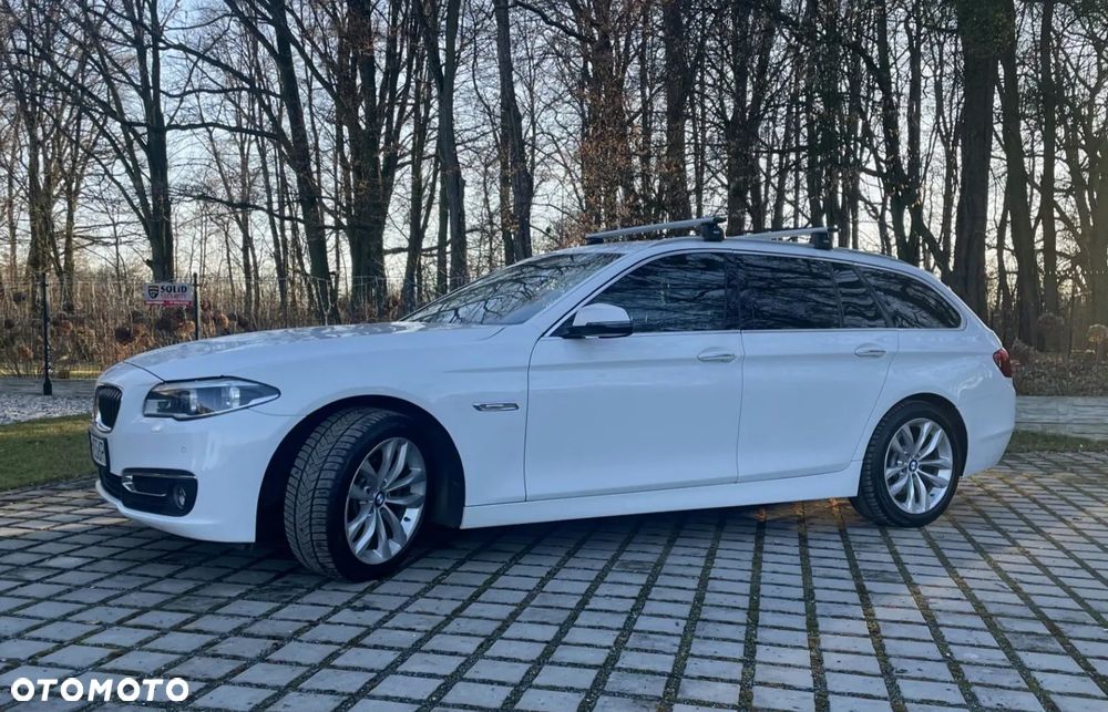 BMW Seria 5 520d xDrive Luxury Line - 3