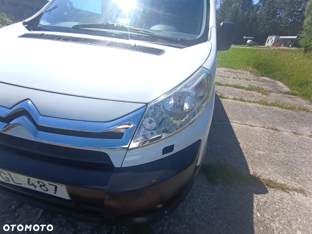 Citroën Jumpy 2.0 diesel 128 kM manual 2014 rok HAK, BAGAŻNIK DACHOWY, czujniki parkowania, ORGINALNY PRZEBIEG, sprowadzony ze Szwecji! - 19