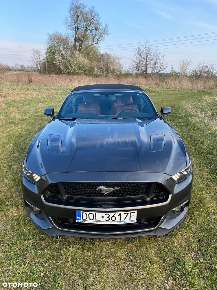 Ford Mustang 5.0 V8 GT - 2