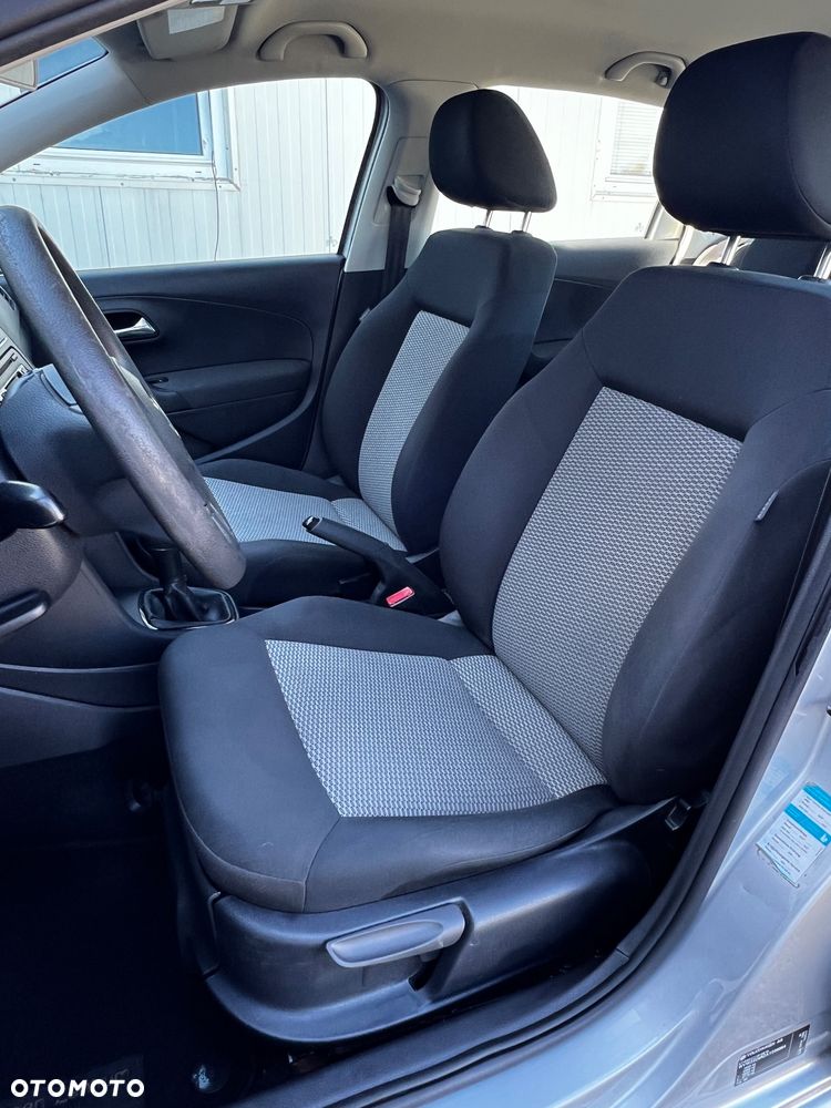 Volkswagen Polo 1.6 TDI DPF Trendline - 6