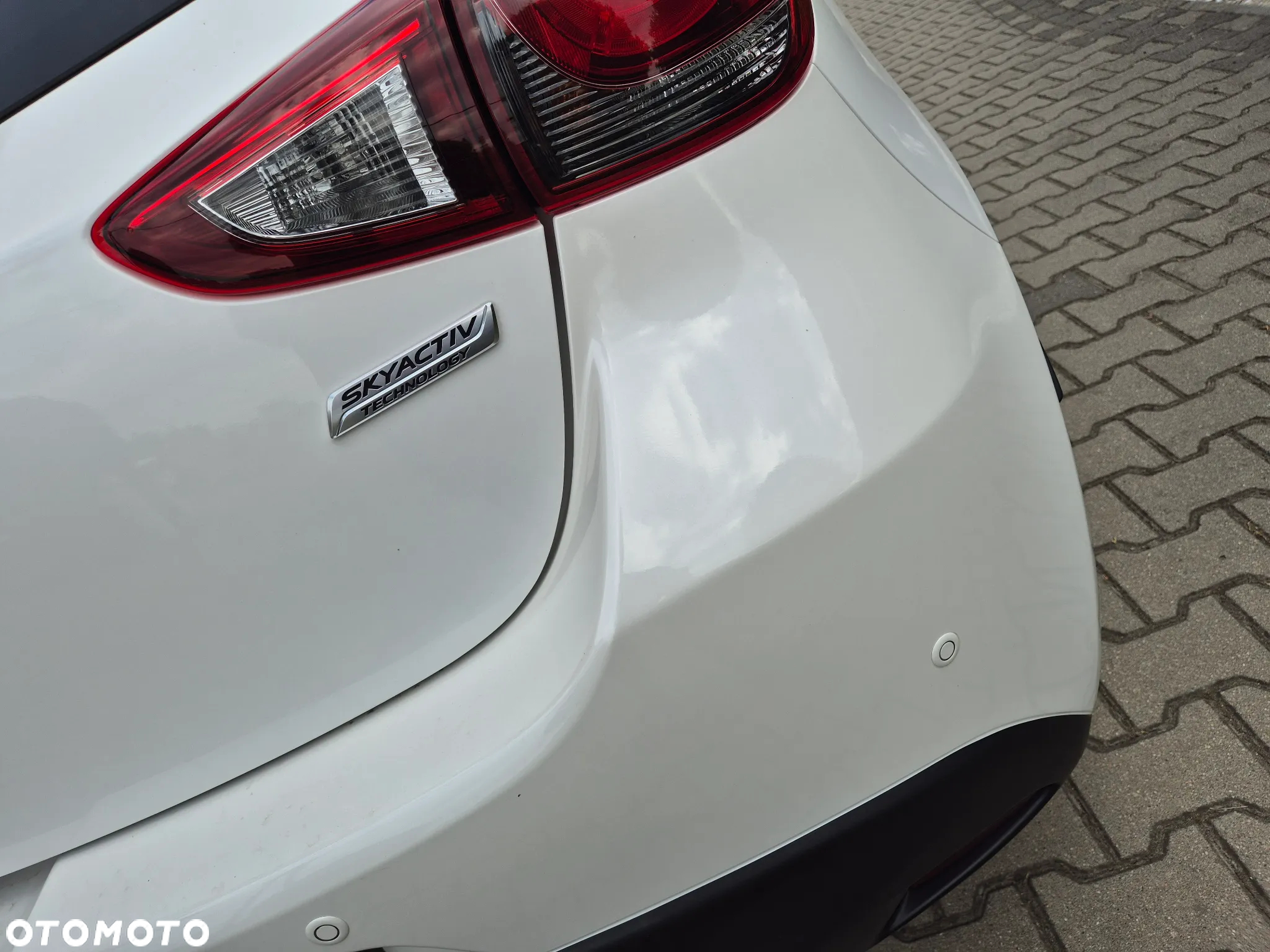 Mazda 2 SKYACTIV-G 90 White Edition - 5