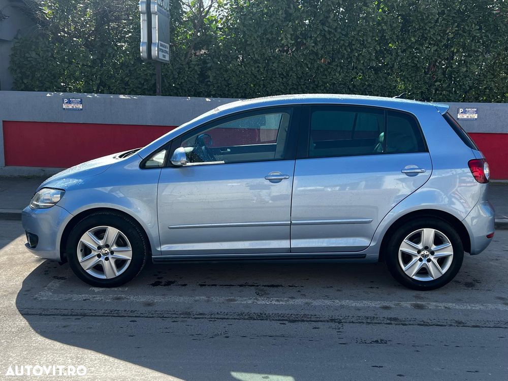 Volkswagen Golf Plus - 11