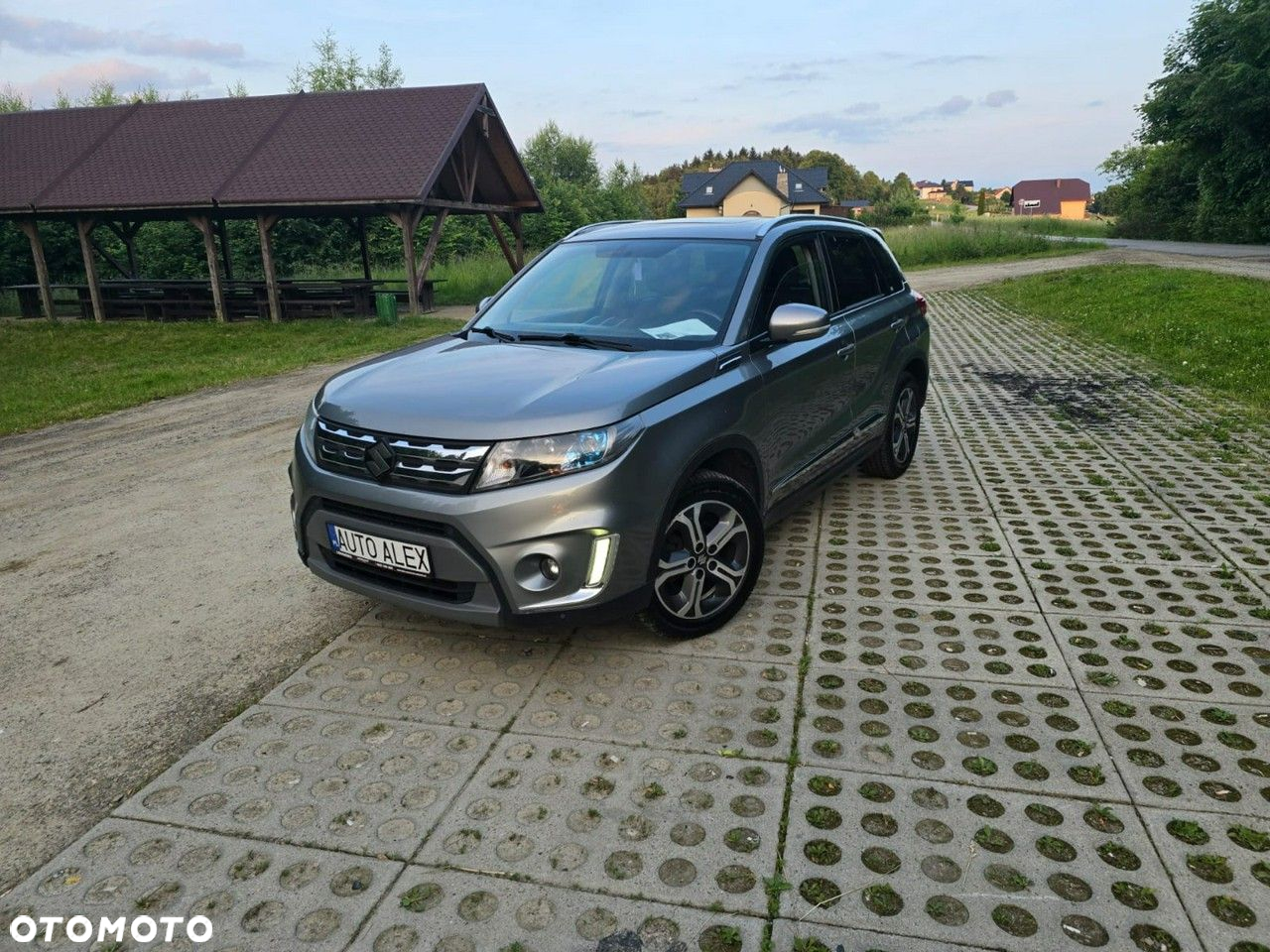 Suzuki Vitara - 5
